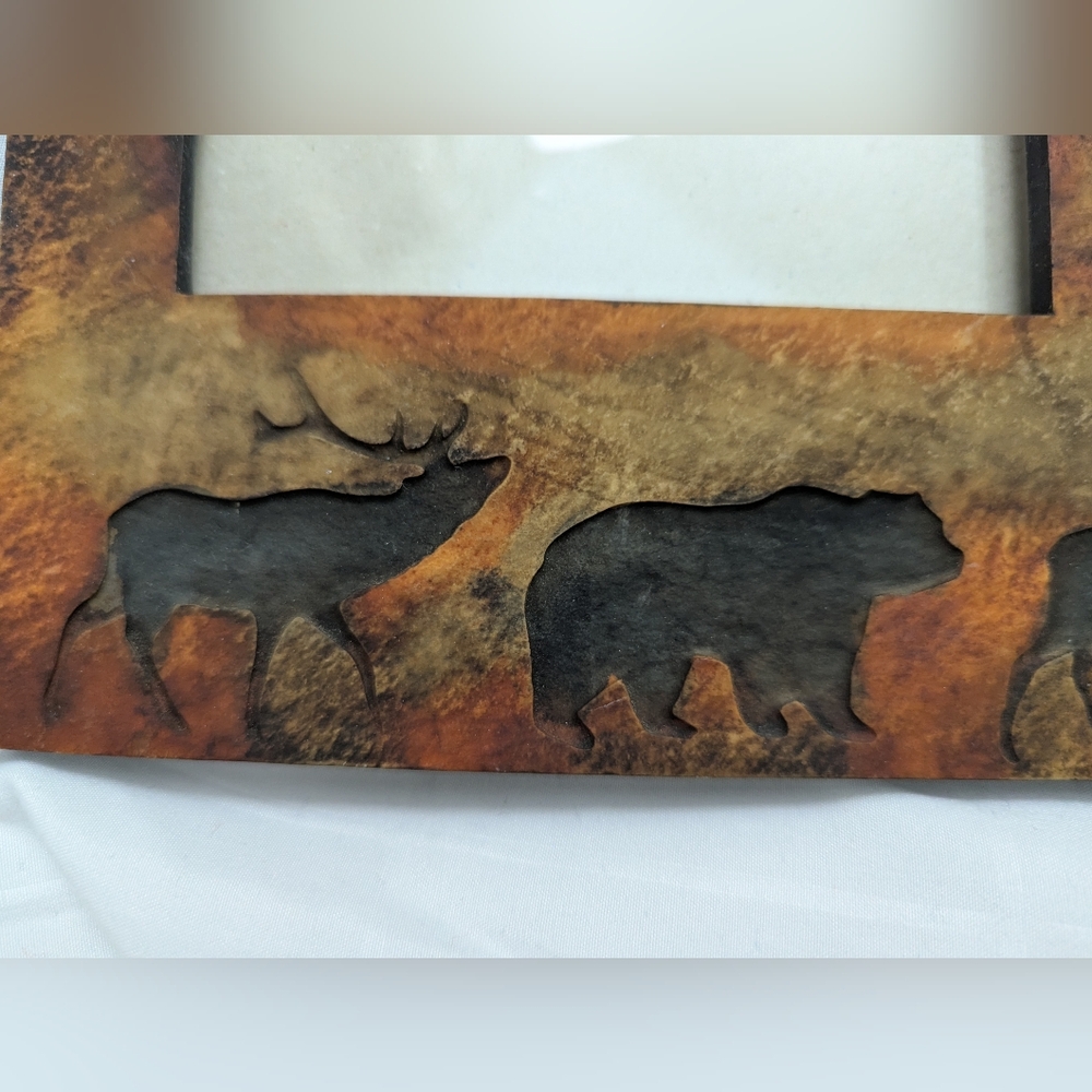 Rustic Wildlife Double Photo Frame - Picture 4 of 4